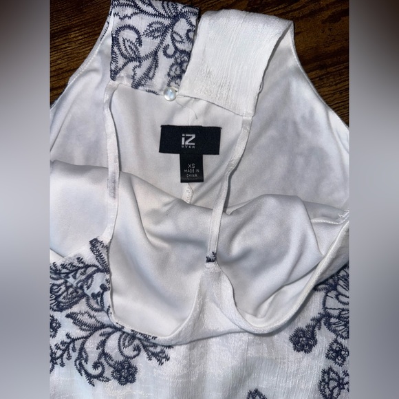 Floral Halter Dress in White and Blue - Picture 3 of 7